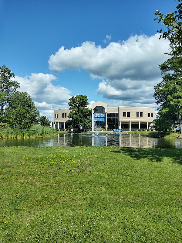 Hilbert College campus photo 2