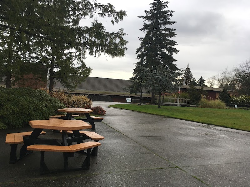Shoreline Community College - Dental Hygiene campus photo 3