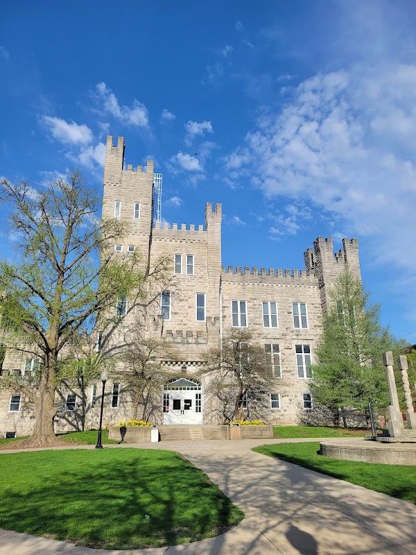 Illinois State University campus photo 3