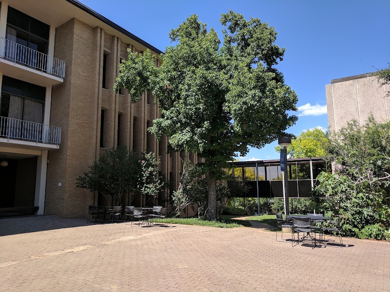 University of Dallas campus photo 5