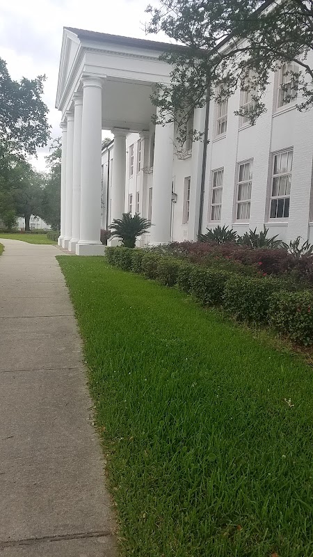 Dillard University campus photo 3