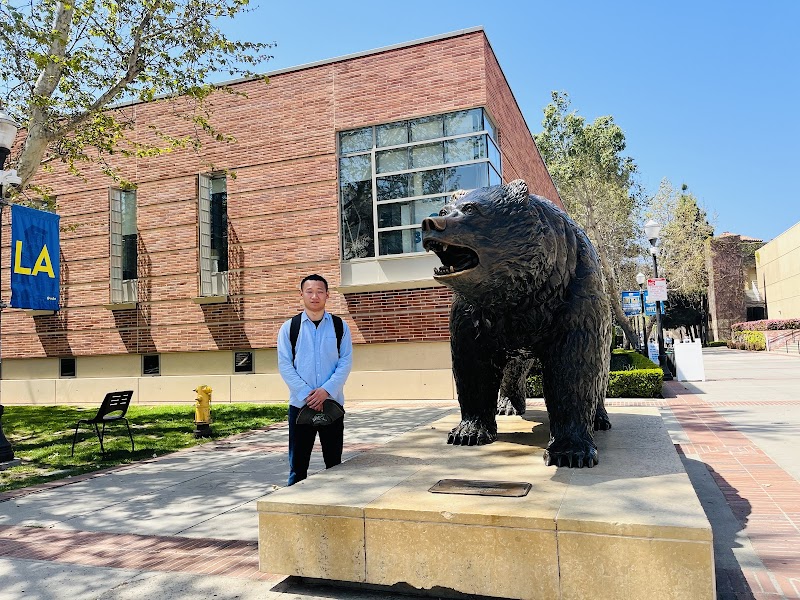 University of California-Los Angeles campus photo 4