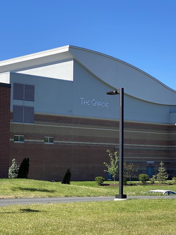 Husson University campus photo 3