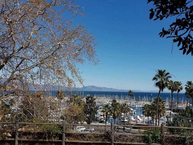 Santa Barbara City College campus photo 4