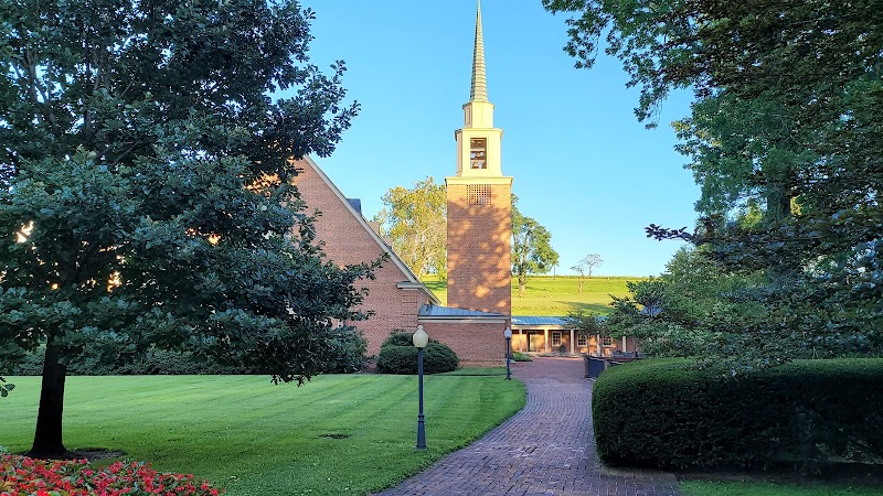 Hollins University campus photo 2